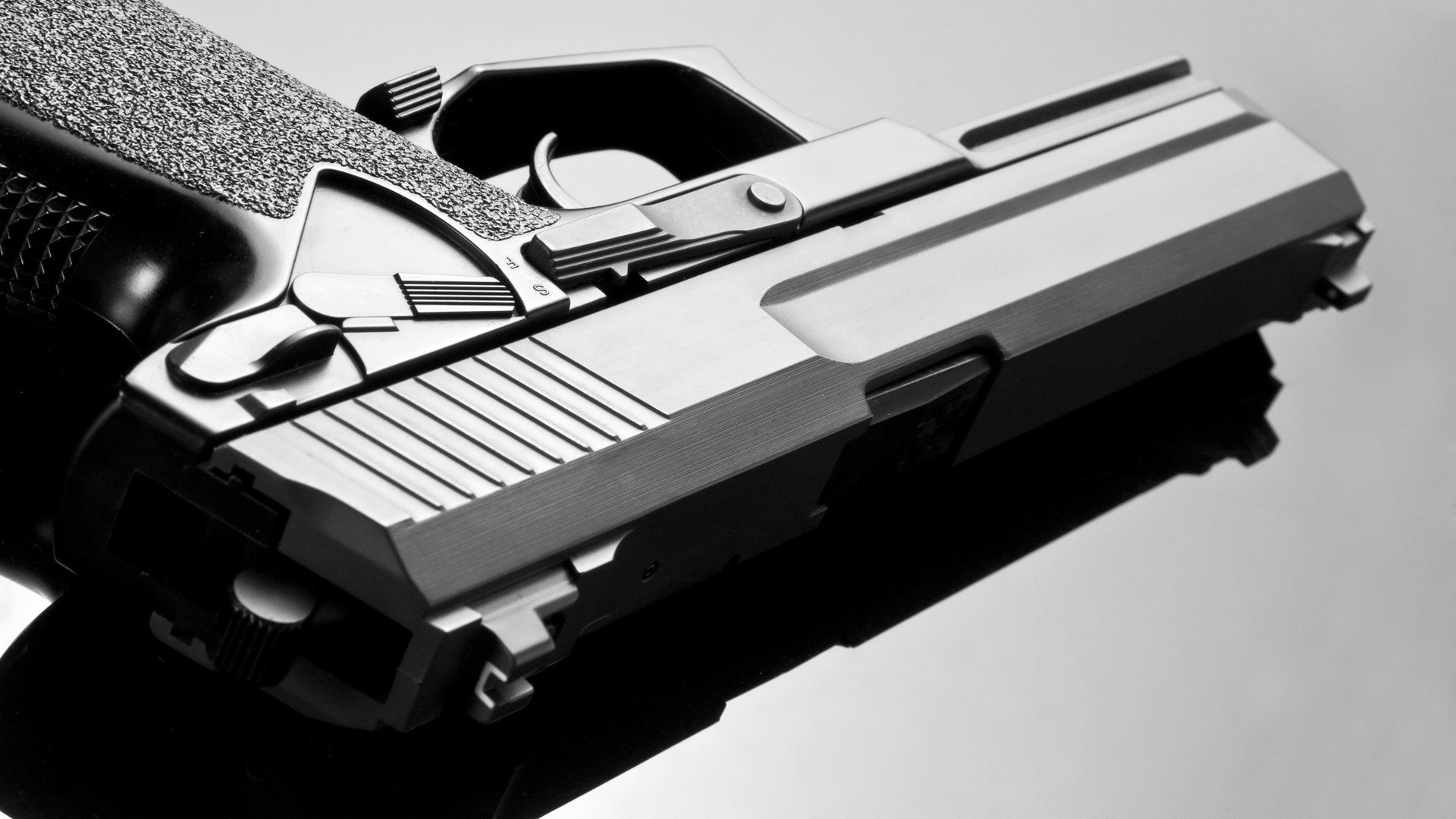 AYX体育官网-_户外登山遗迹探寻：追访历史的足迹_，户外登山记录路径app